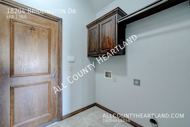 Building Photo - 18204 Bridlington Dr