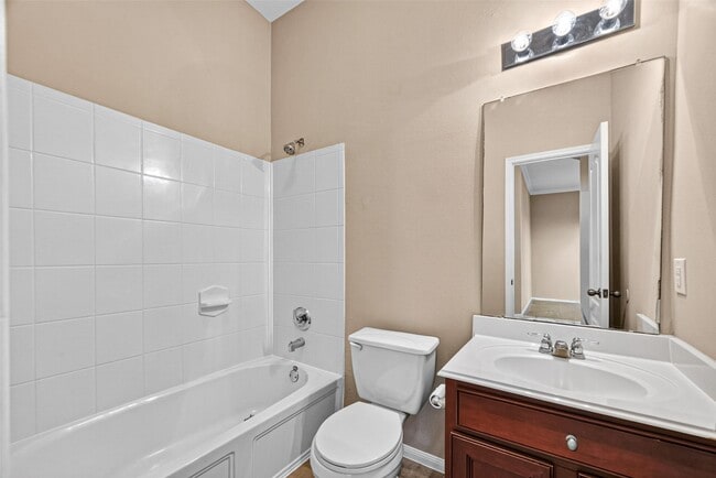 Building Photo - 16007 Hidden Manor Dr