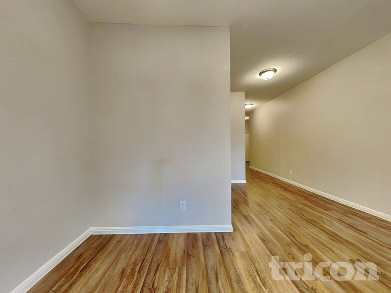 Building Photo - 871 Bunton Reserve Blvd