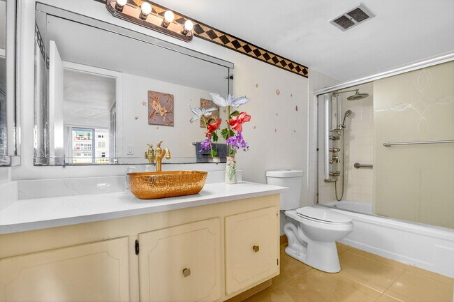 Building Photo - 3456 S Ocean Blvd