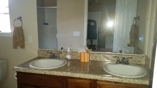 Building Photo - 4608 SW Fieldstone Blvd