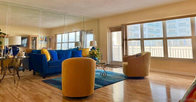 Building Photo - 3850 Galt Ocean Dr