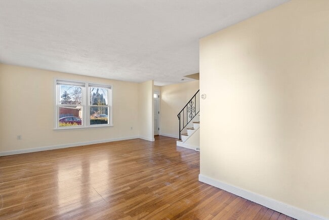 Building Photo - 19 Moreland Ave