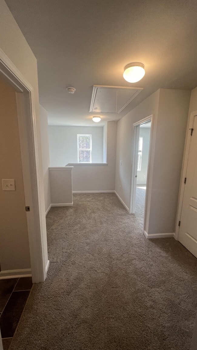 Building Photo - 228 Fire Ln