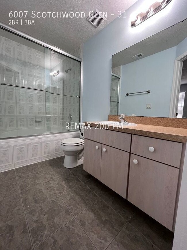 Building Photo - 6007 Scotchwood Glen