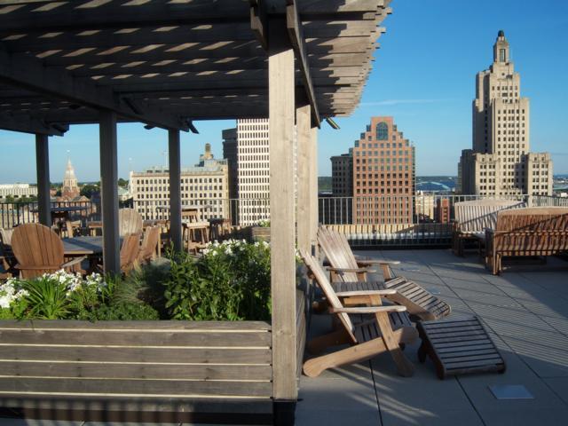 Building Photo - 100 Exchange St