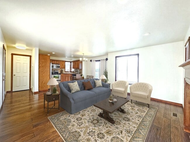 Building Photo - $2,200 -  3 Bed / 2.5 Bath Beautiful Spokane Valley House