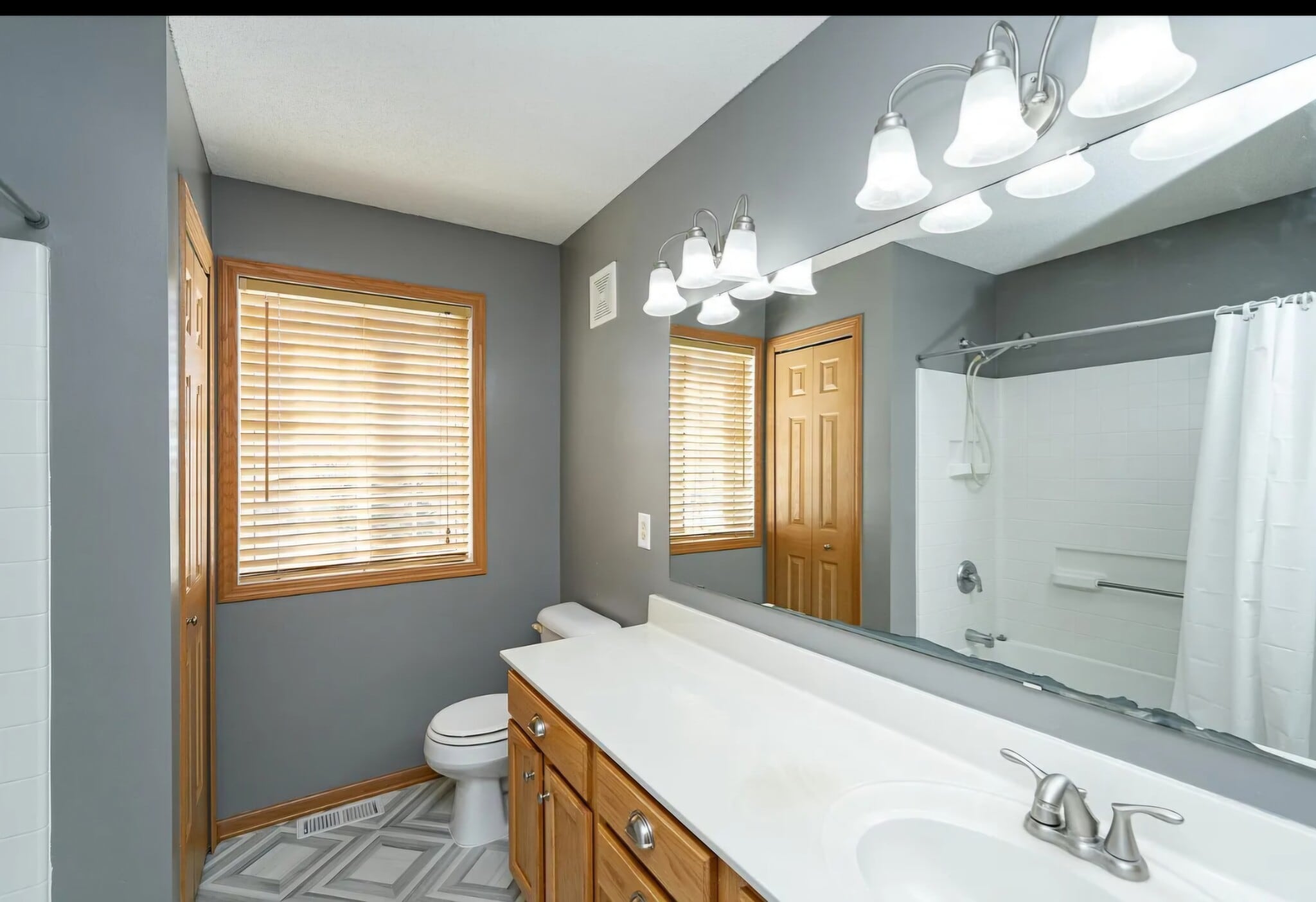 Building Photo - 6246 29th Ave NW