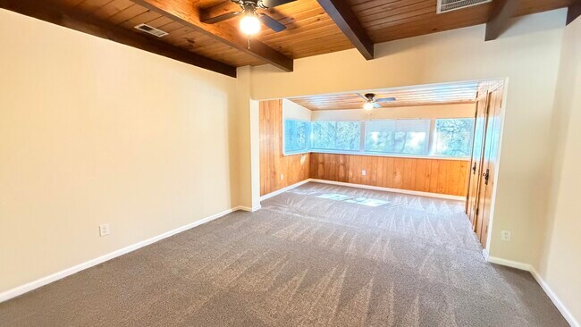 Building Photo - 23410 CA-243