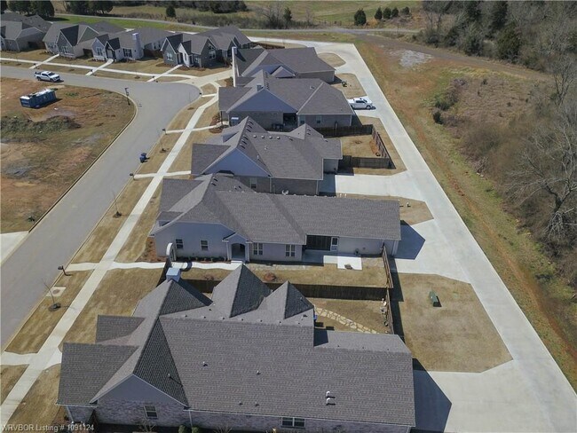 Building Photo - 8115 Donnington Ct