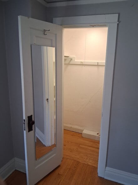 Closet for Bedroom - 620 Sheldon St