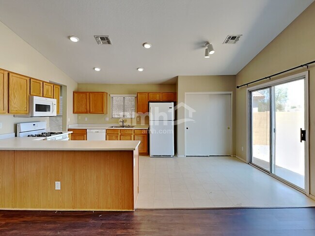 Building Photo - 12724 W Flores Dr