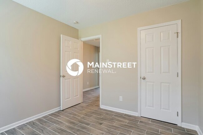 Building Photo - 3 Bedroom Pet-Friendly Home in CLAYTON, NC...