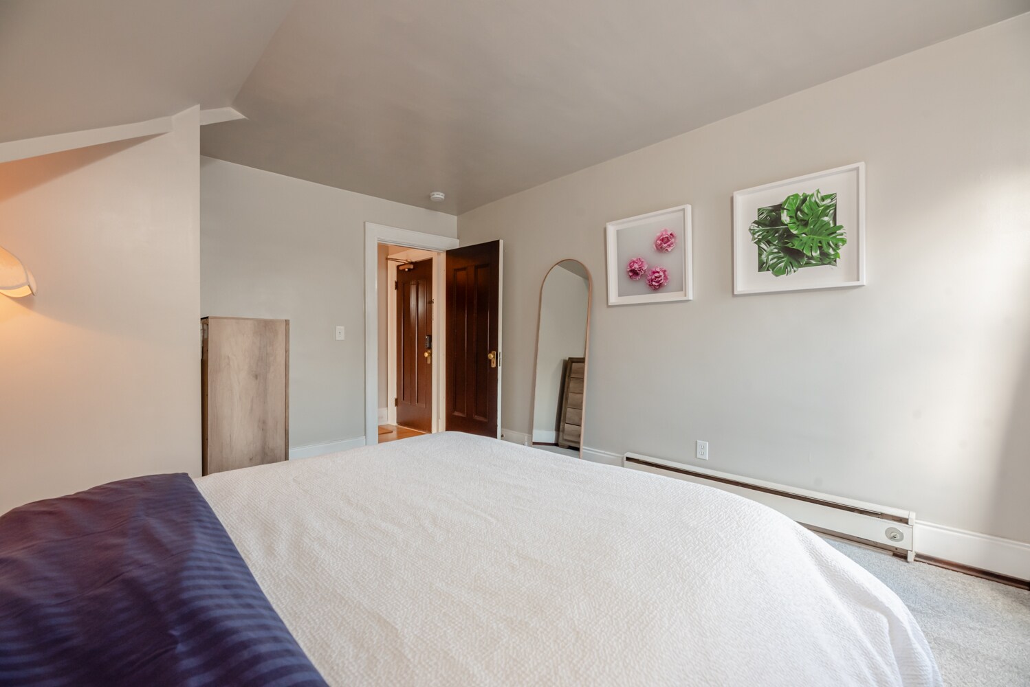 Building Photo - 19 Strathallan Park