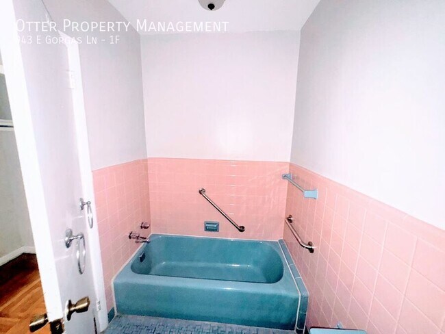 Building Photo - 943 E Gorgas Ln
