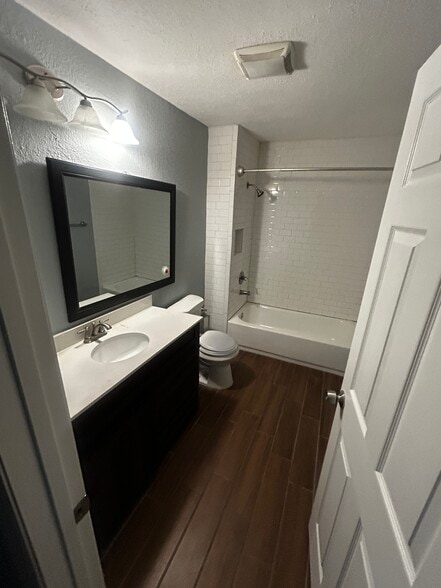 Building Photo - 6370 Harrison Pike