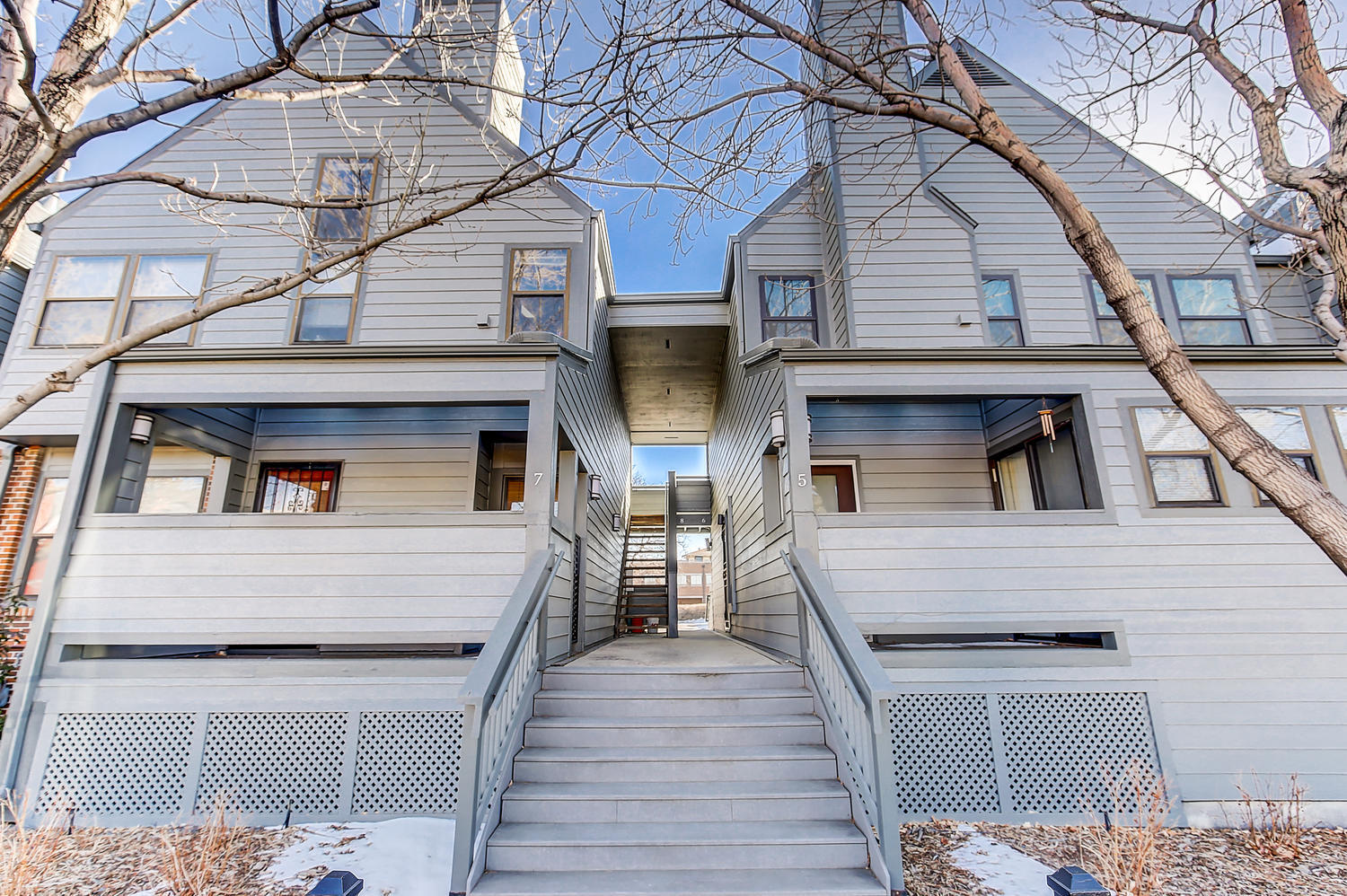 Building Photo - 2 Acoma St