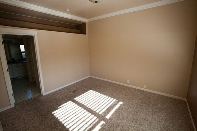 master bedroom - 13008 132nd Ave NE