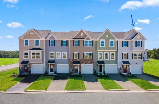 Building Photo - 34 Sumter Ave