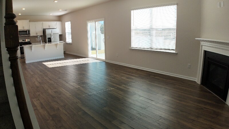 Building Photo - 1030 Roleson Wy