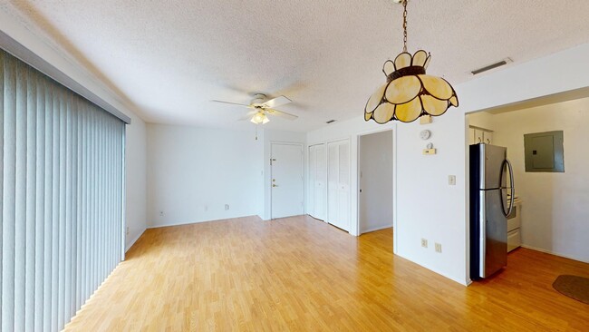 Building Photo - 1 BR/1 BA Condo In Winter Park - Available...