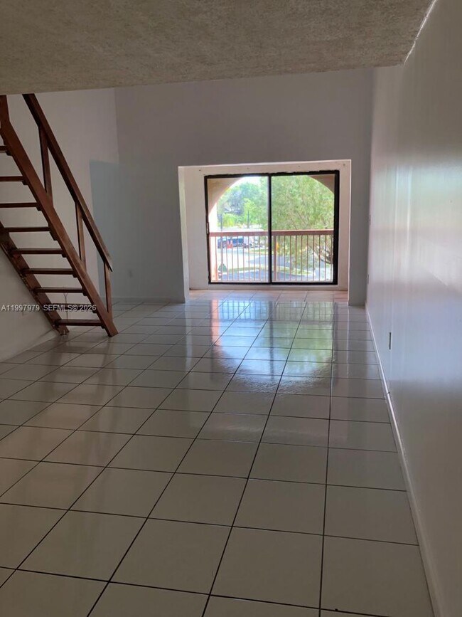 Building Photo - 10241 NW 9th St Cir