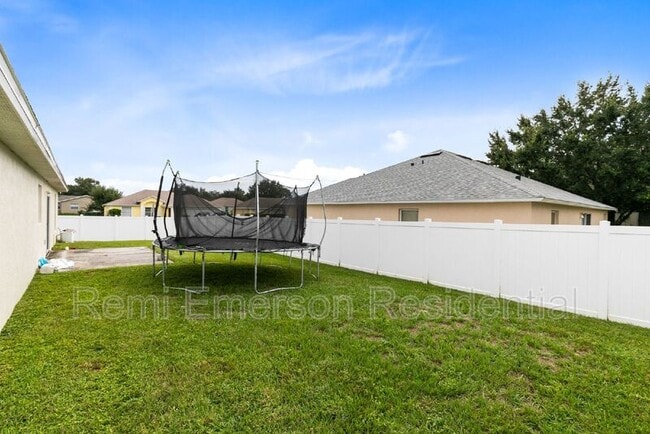 Building Photo - 12 Sawfish Ln