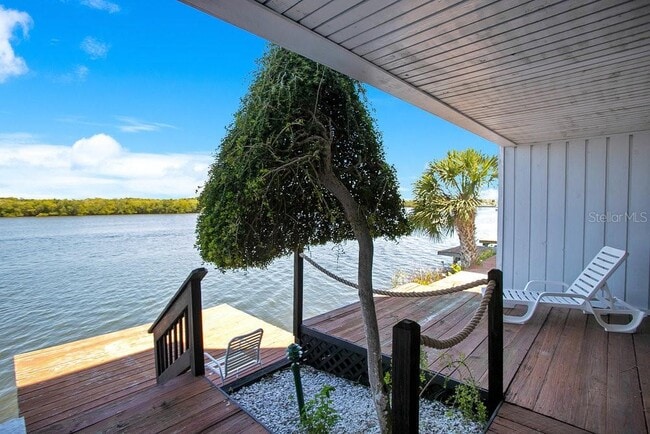 Building Photo - 821 Bahia Del Sol Dr