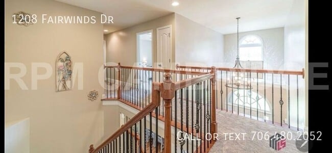 Building Photo - 1208 Fairwinds Dr