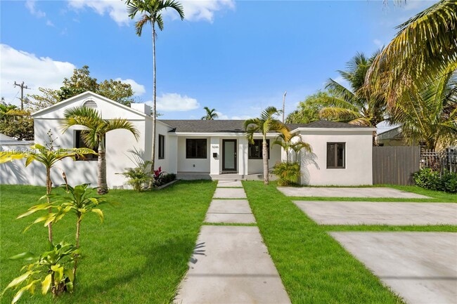 Building Photo - 8246 NE 2nd Ct