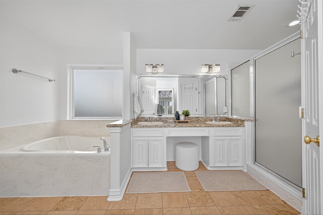 Building Photo - 1505 Wentworth St