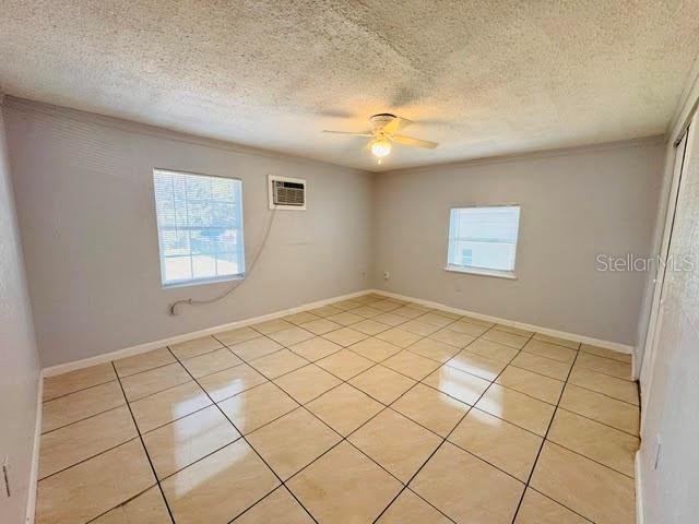 Building Photo - 2722 Sunrise Ct