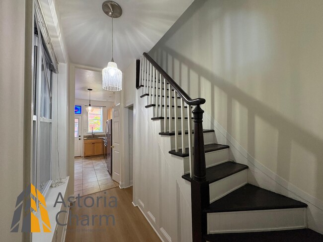 Building Photo - One month free with 13 month lease. $250 I...