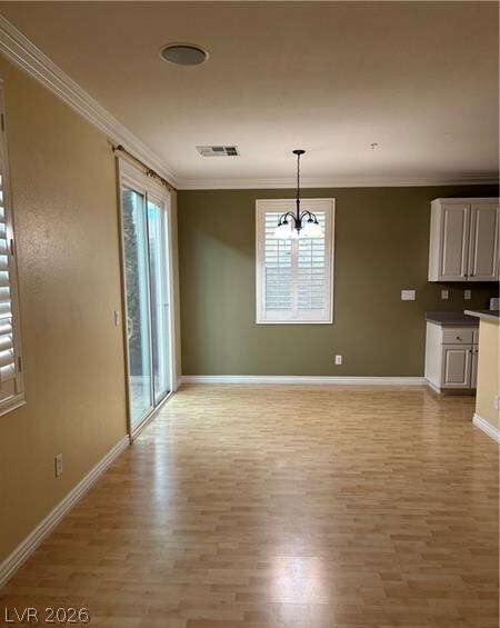 Building Photo - 637 Monument Point St