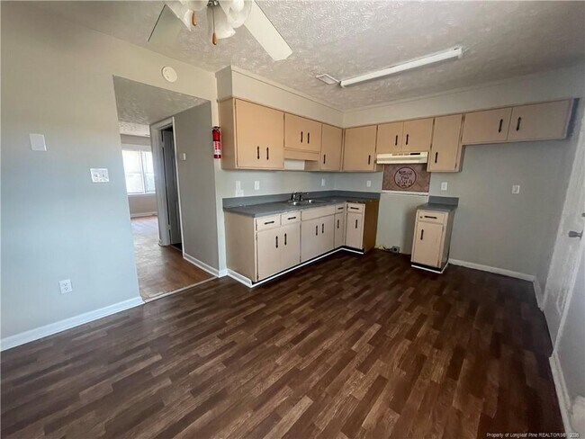 Building Photo - 4971 Galveston Dr