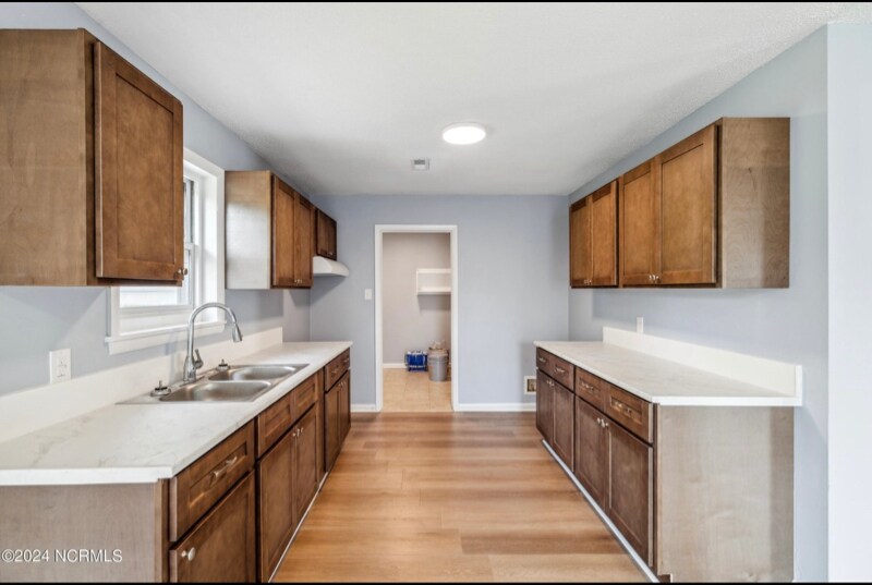 Building Photo - 2703 Robeson St