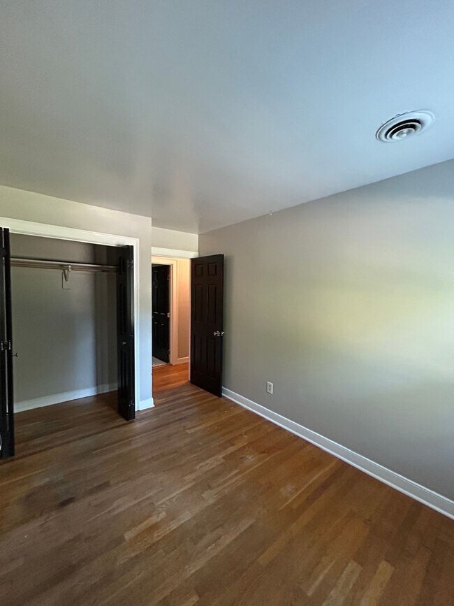 Building Photo - 10012 Copperwood Ct