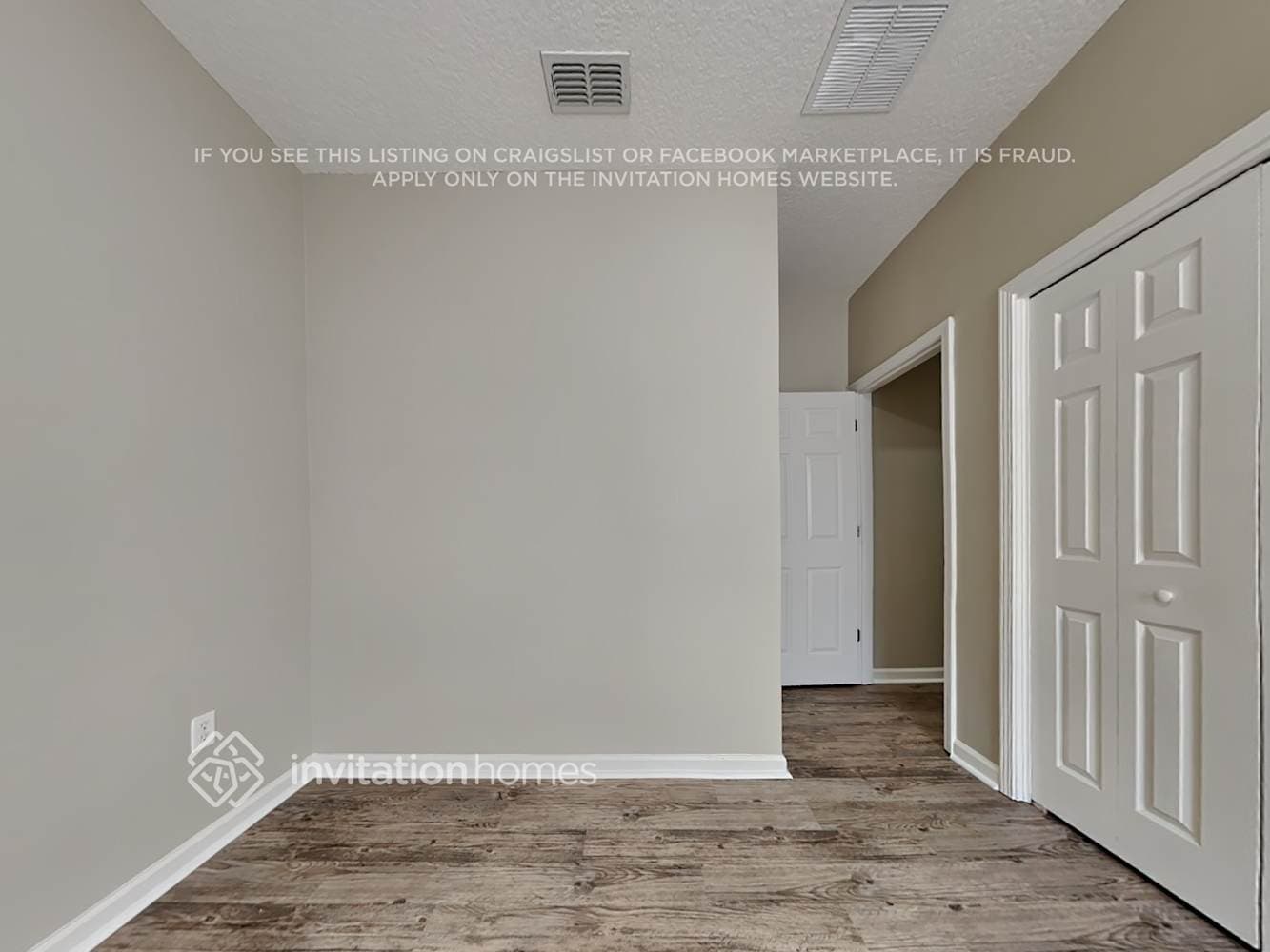 Building Photo - 3813 Westridge Dr