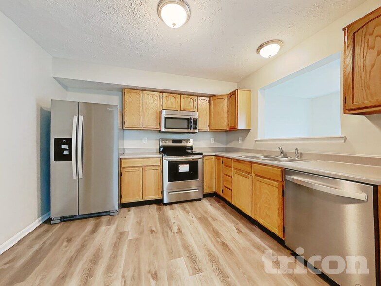 Building Photo - 11341 Prairie Fire Dr