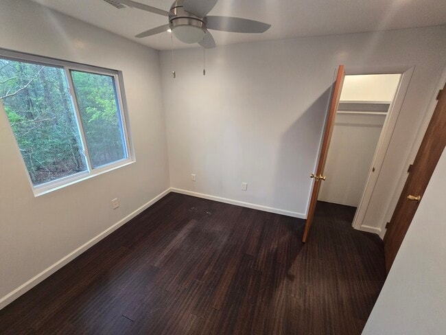 Building Photo - House on Stilts