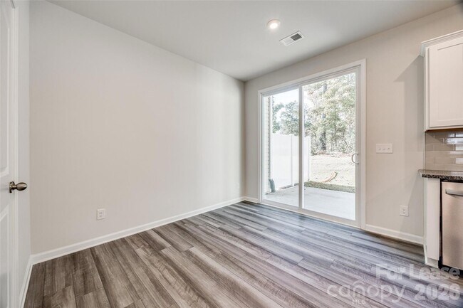 Building Photo - 1351 Southern Sugar Dr