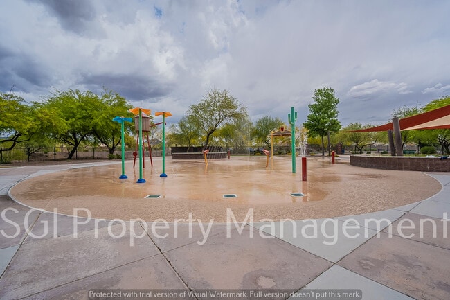 Building Photo - 39531 N White Tail Ln