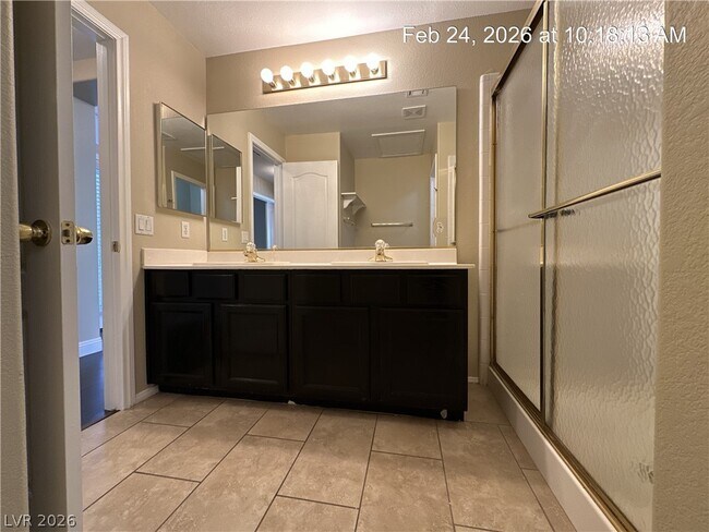 Building Photo - 7442 Kings Wharf Ln