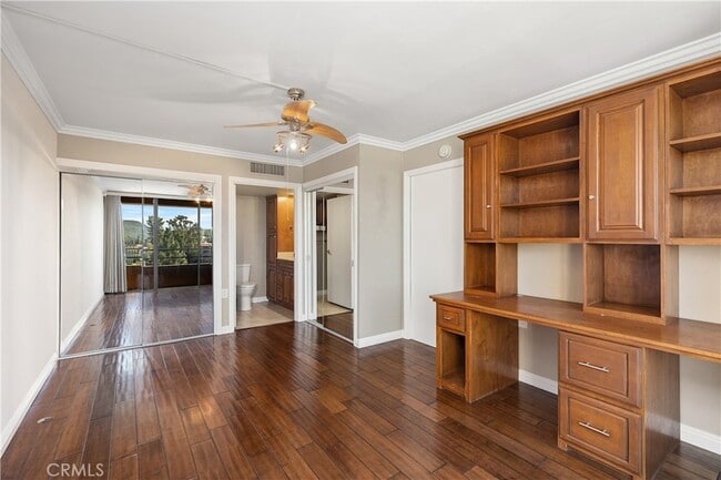 Building Photo - 24055 Paseo Del Lago W