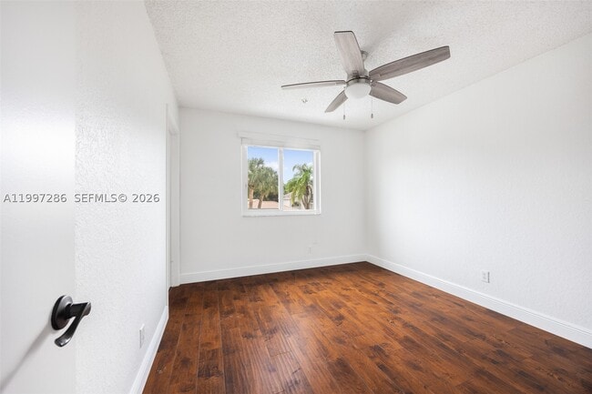 Building Photo - 8317 Bermuda Sound Way