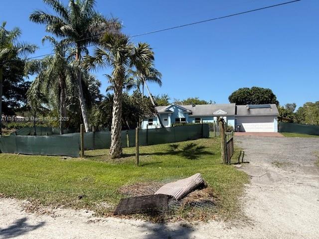 Building Photo - 15705 66th Ct N