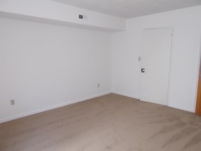 Building Photo - Oakland Square Apartments