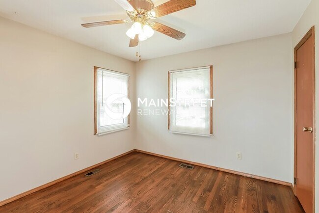 Building Photo - 3 Bedroom Pet-Friendly Home in Independenc...