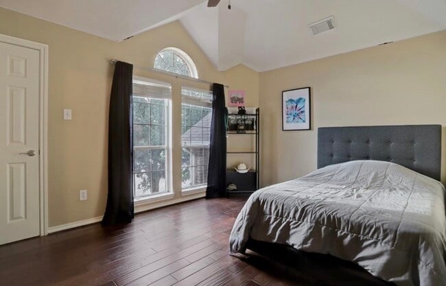 Building Photo - 20603 Cypress Breeze Dr