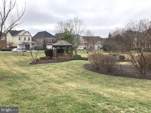 Building Photo - 43076 La Riva Dr